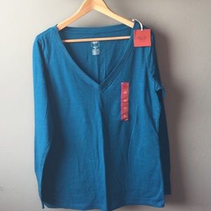 NWT Blue V-neck Long Sleeve Shirt Size XXL